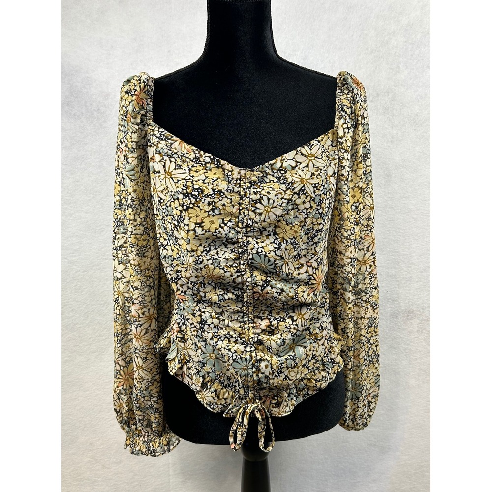 ASTR The Label Floral Ruched Peplum Blouse Womens L NWT Puff Sleeve Cottage